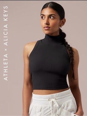 Athleta x Alicia Keys Black Ribbed Zip-Front Crop Top size medium